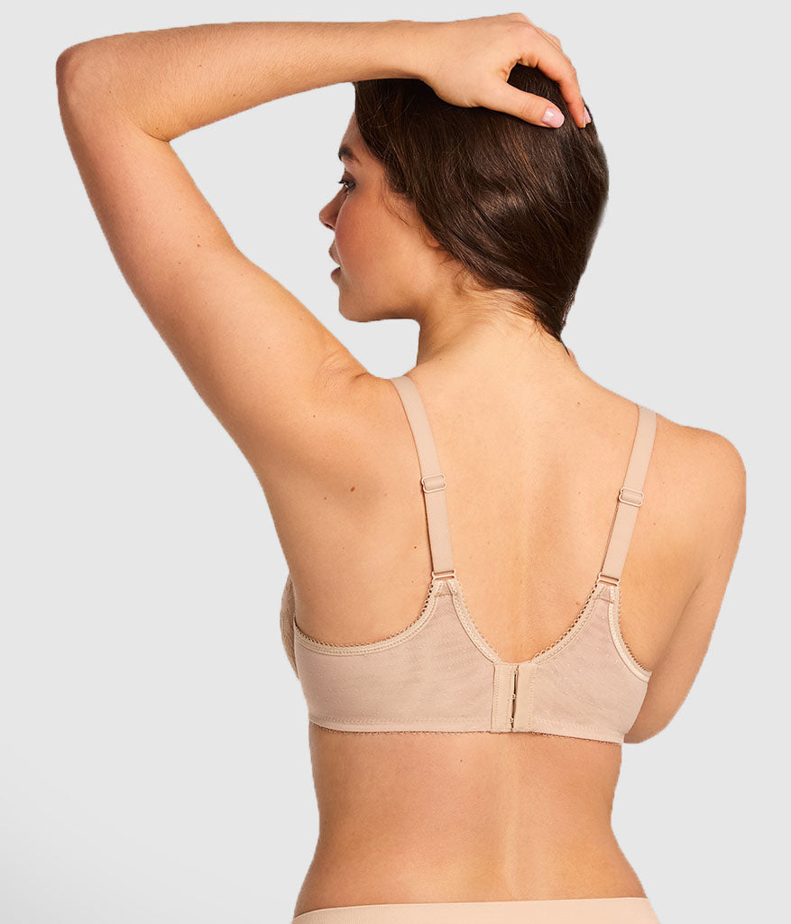 Retro Chic Underwire T-Shirt Bra - Toast | Wacoal Deals