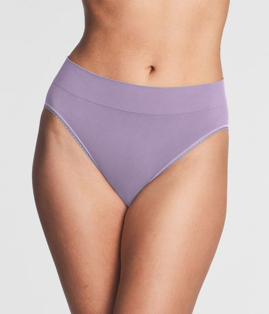 Feeling Flexible Hi Cut - Orchid Bloom | Wacoal Smart Buy