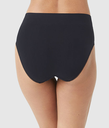 Feeling Flexible Hi-Cut - Black | Wacoal Exclusive
