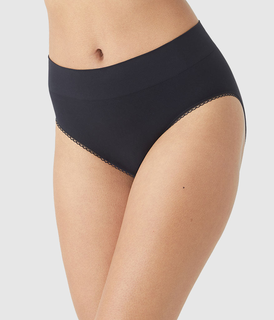 Feeling Flexible Hi-Cut - Black | Wacoal Exclusive
