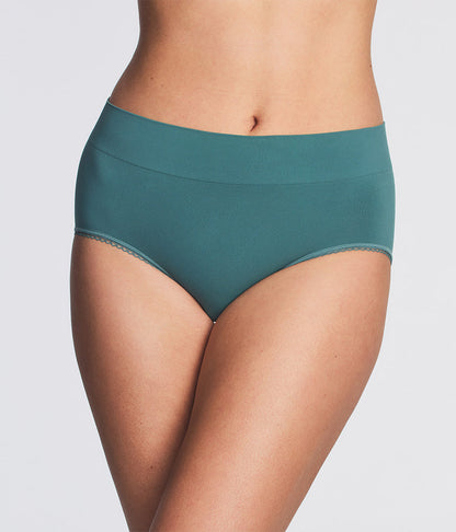Feeling Flexible Brief - Silver Pine | Wacoal Exclusive
