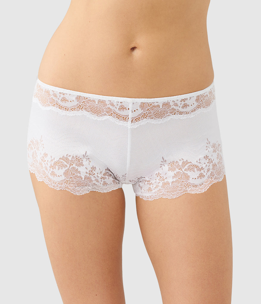 Modern Affair Boyshort - White | Wacoal Classic