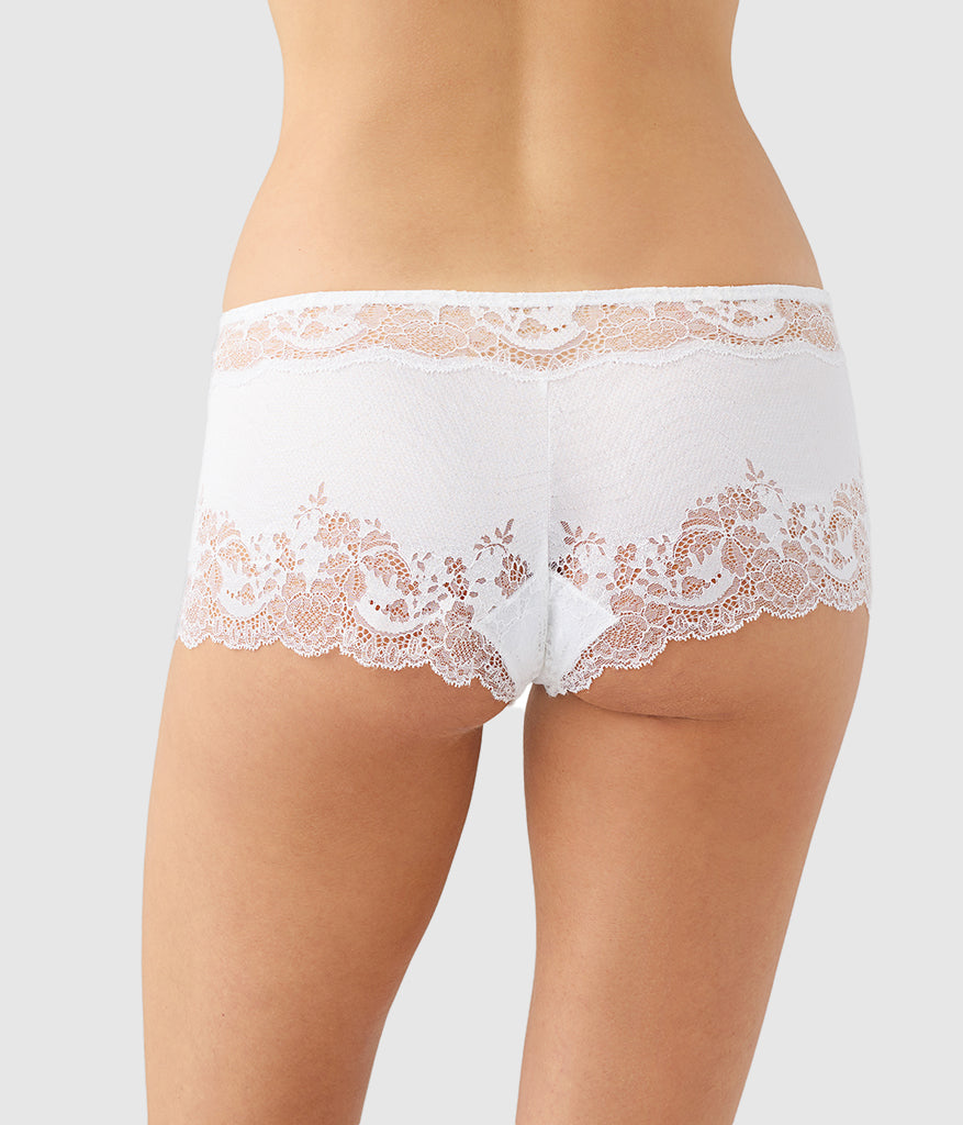 Modern Affair Boyshort - White | Wacoal Classic