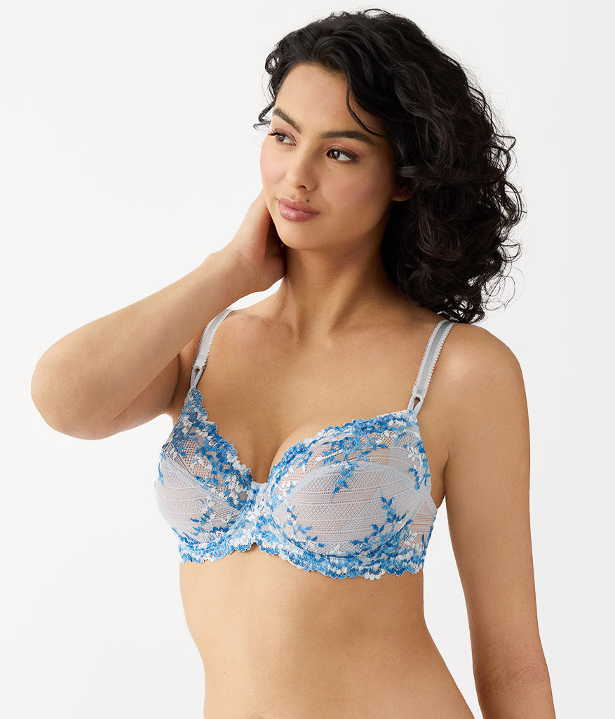 Embrace Lace® Underwire Bra - Micro Chip Multi | Wacoal Essential