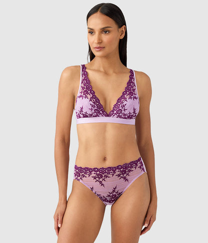 Embrace Lace® Wire Free Bralette - Lavender Sage/Dark Purple | Wacoal Deals