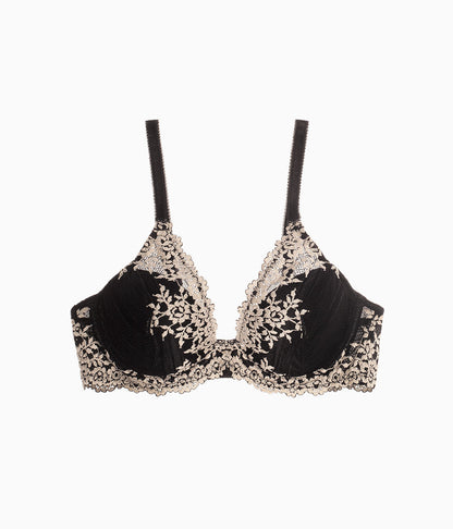 Embrace Lace® Plunge Bra - Black | Wacoal Deals