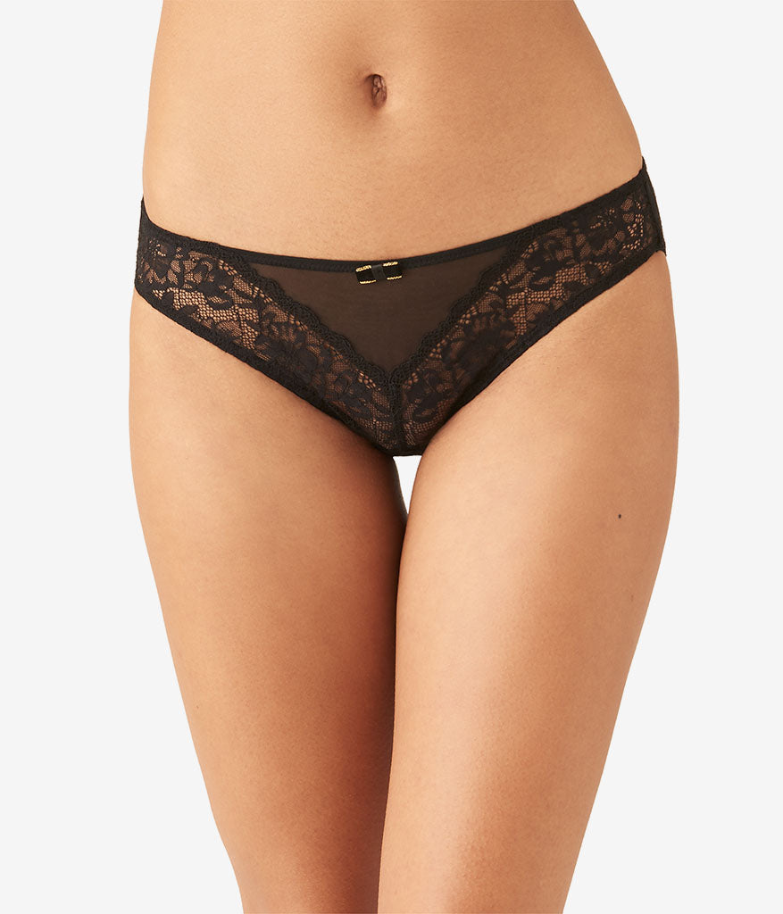 Lace Encounter Bikini - Night | Wacoal Exclusive