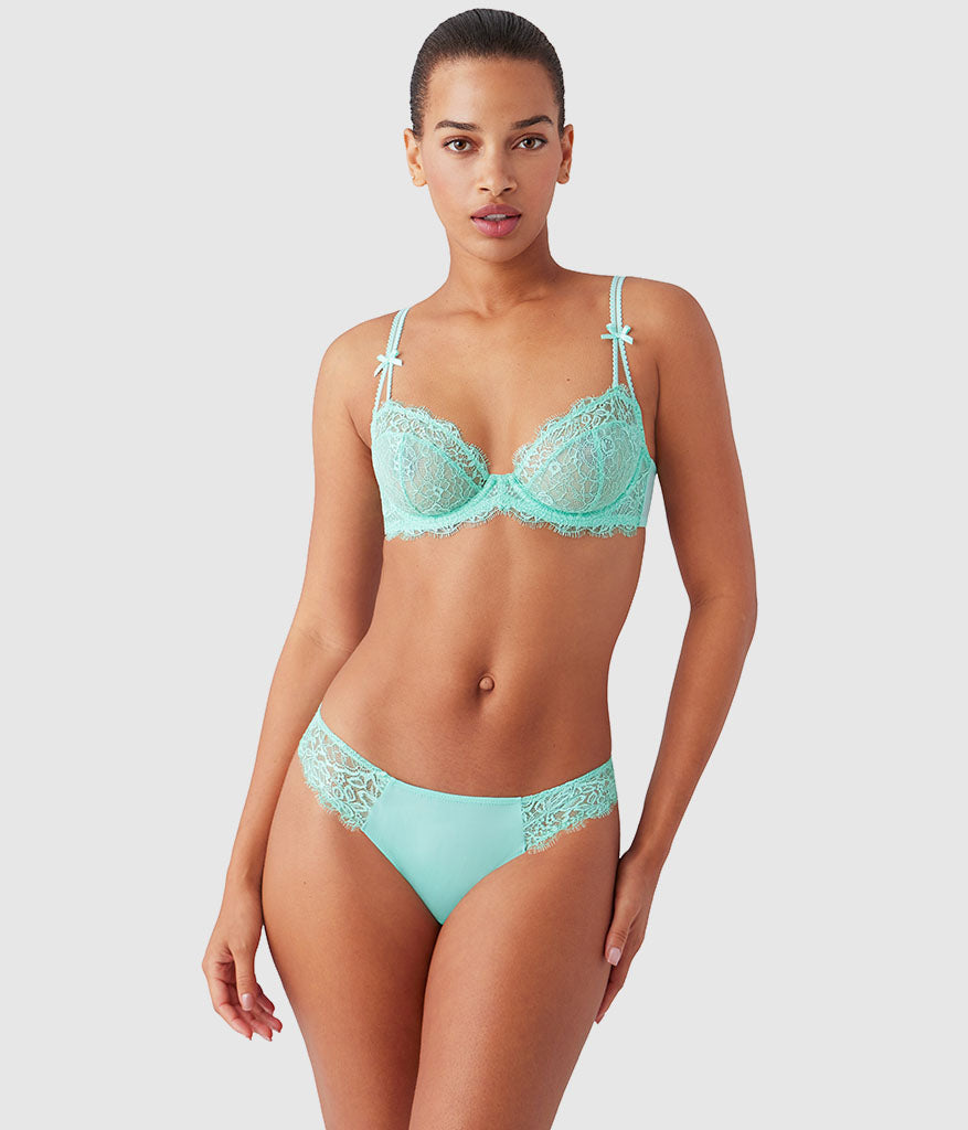 It's On Underwire Bra - Cabbage | Wacoal Best Seller